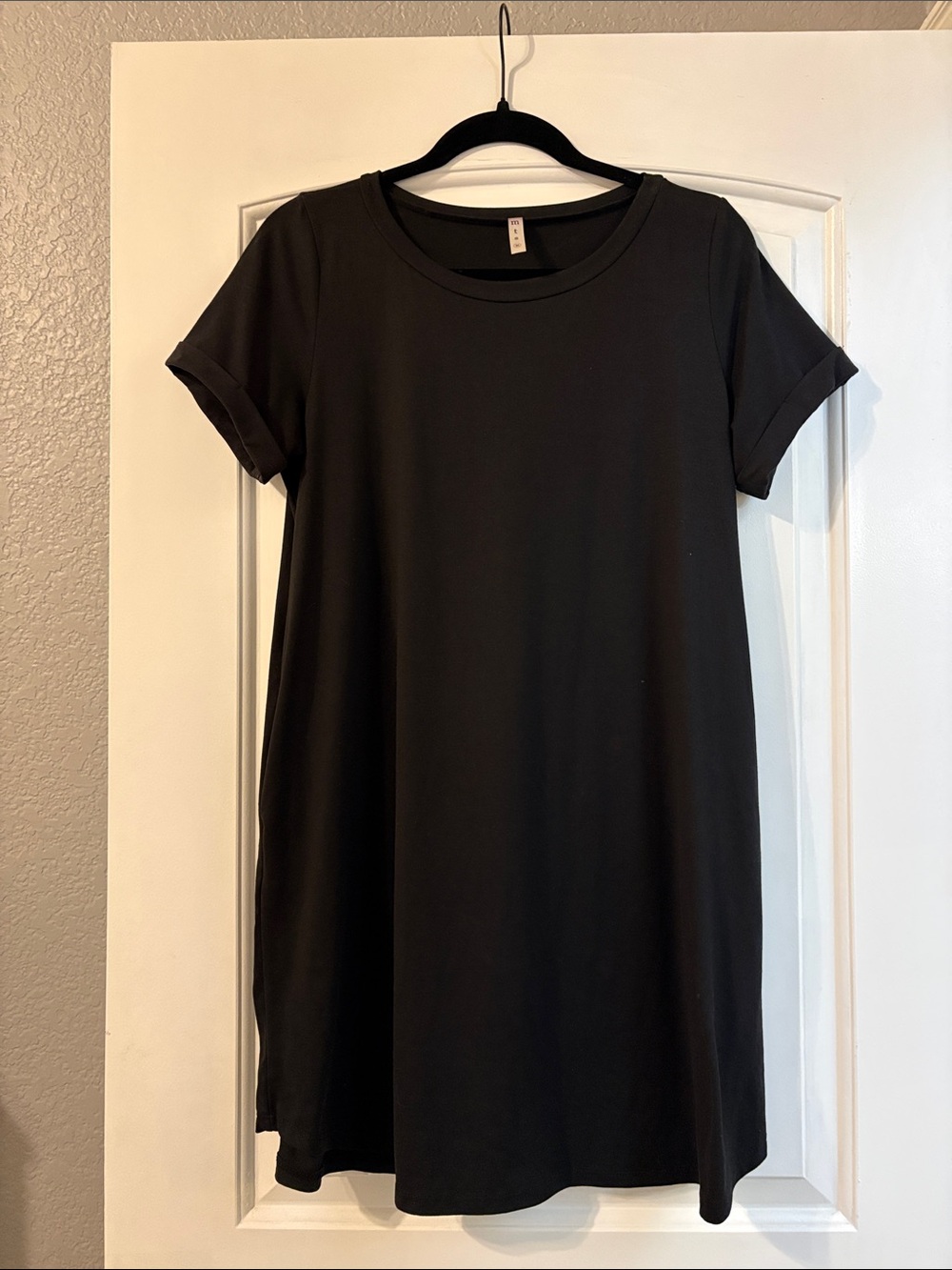 Black Short-Sleeve Swing Tunic